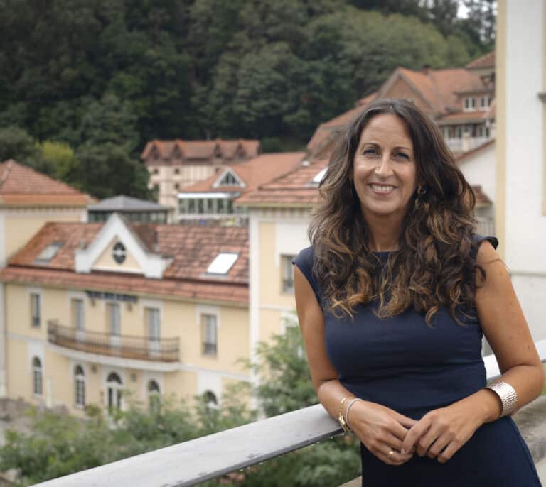 María Oruña: "Un autor tiene que ser muy consciente de su insignificancia"