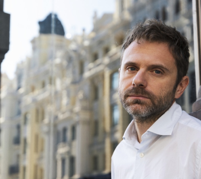 "Hoy es más fácil ocuparse de los grandes problemas de la humanidad que de nosotros mismos"