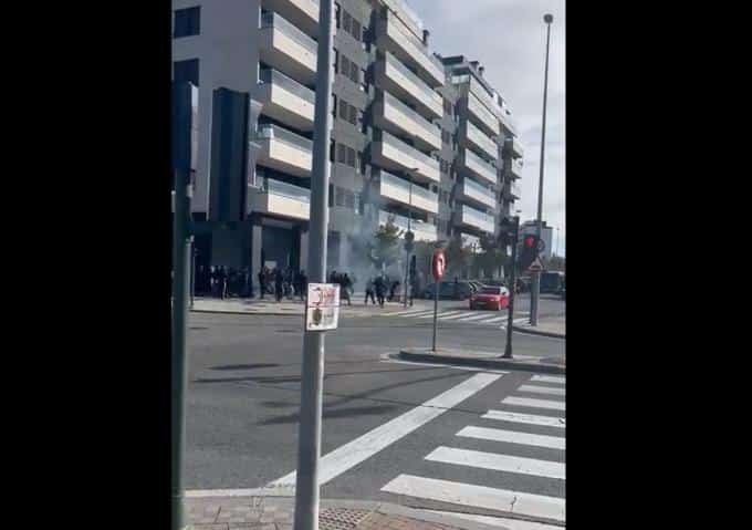 Pelea entre ultras de Osasuna y Sevilla