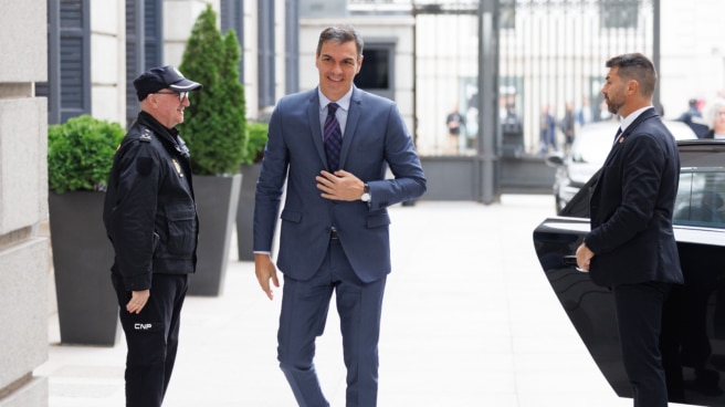 Amnistía en Nueva York El presidente del Gobierno en funciones, Pedro Sánchez, a su llegada a una sesión plenaria, en el Congreso de los Diputados