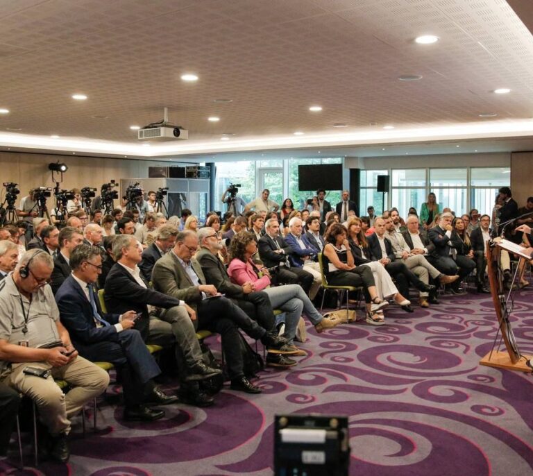 ERC asume los objetivos de Puigdemont pero reivindica la mesa de diálogo con el Gobierno
