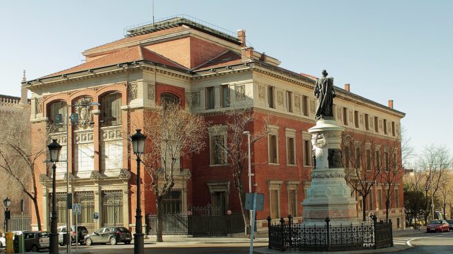 Nuevas palabras que admite la RAE: machirulo, perreo, VAR y más