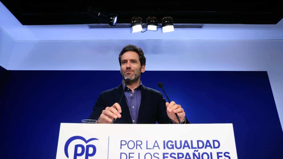 El PP condena que Yolanda Díaz atienda "las demandas de un prófugo" y limita su acercamiento a Junts