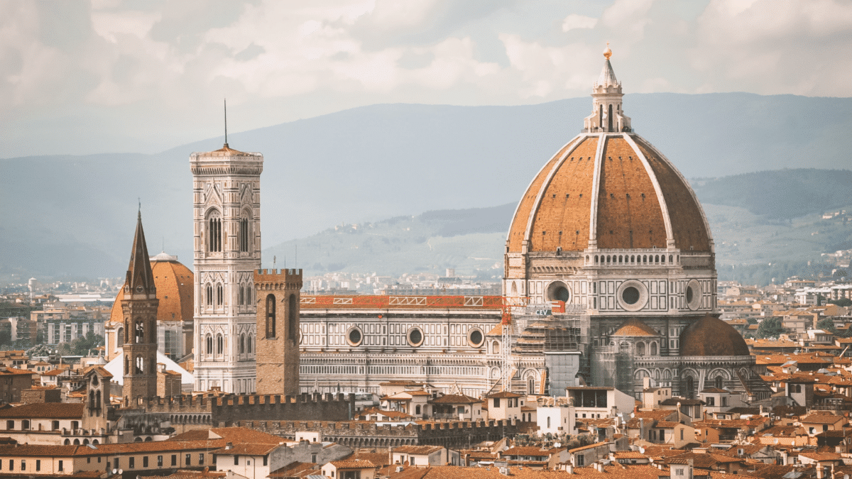 Un terremoto sacude Florencia y afecta a la red de trenes italiana