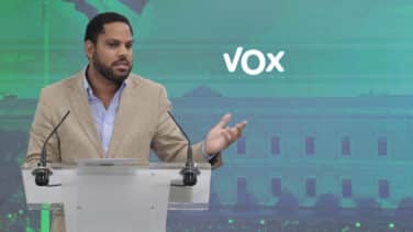 Vox pide al PP combatir el secesionismo y "dejar de mirarse el obligo" con actos de partido