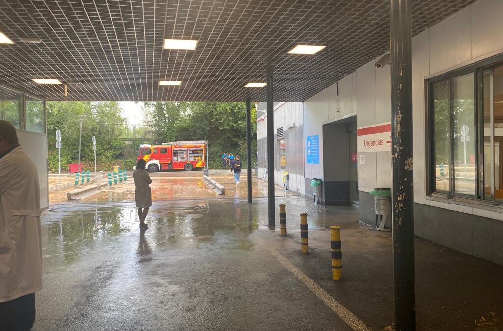 Inundaciones en las urgencias del Hospital de La Paz (Madrid)