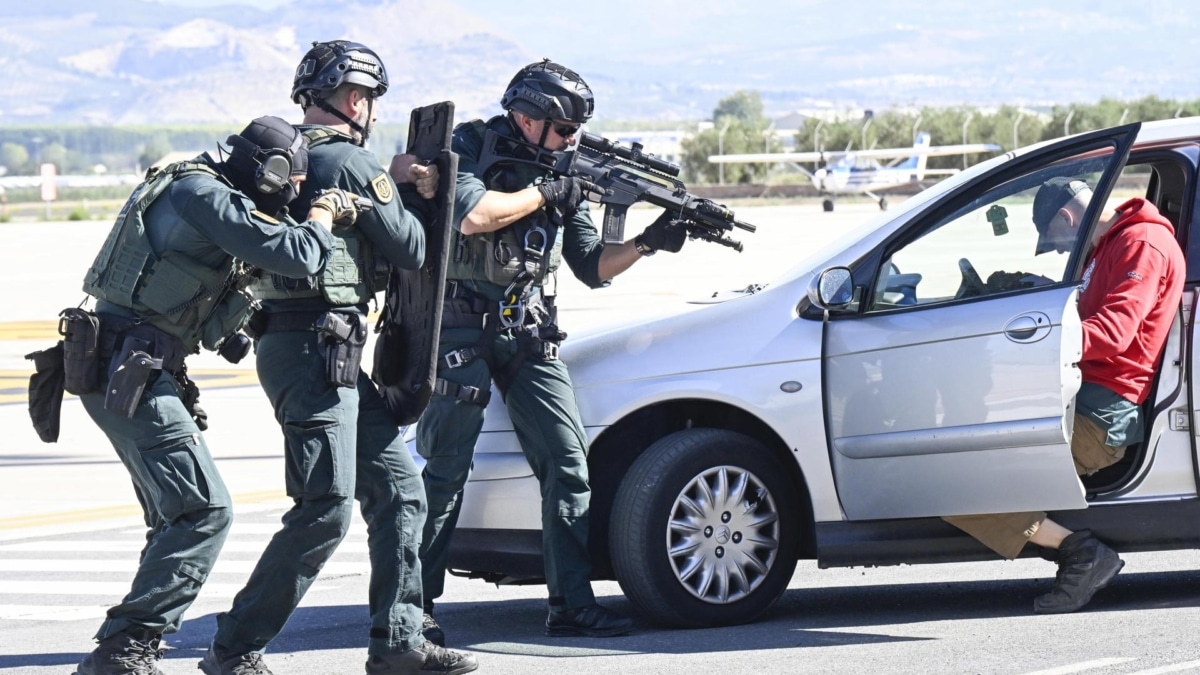 La Guardia Civil durante una exhibición en materia de seguridad.