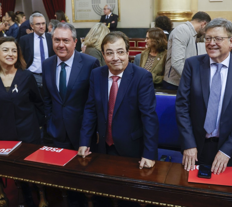 El PSOE respira aliviado con Aragonès y se reagrupa frente al "teatrillo" del PP en el Senado