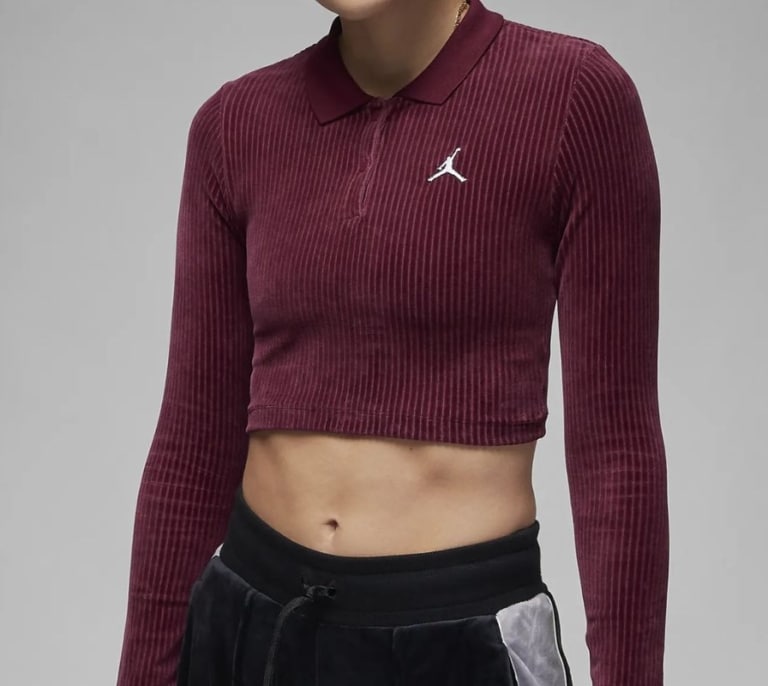 Esta camiseta de manga larga de terciopelo Nike Jordan es perfecta para el invierno ¡y está rebajada más de 30€!