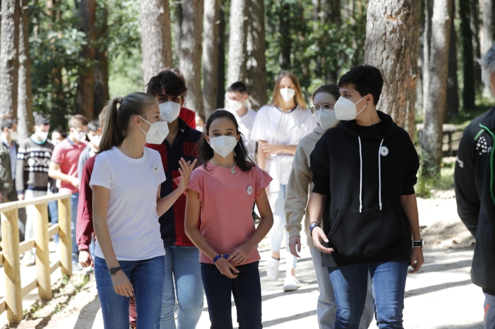 También fue apostando por sus temas favoritos, como es la sostenibilidad y la juventud, como se demuestra en este acto de 2021 cuando plantó "un árbol por Europa" en un acto organizado por la Oficina del Parlamento Europeo en España