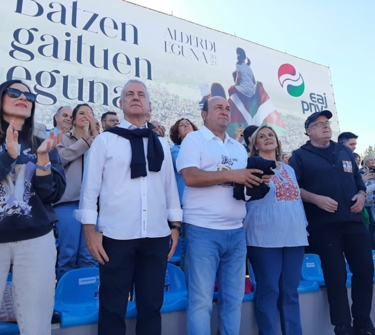 El PNV abre la puerta a un adelanto electoral al mes de marzo de las autonómicas vascas