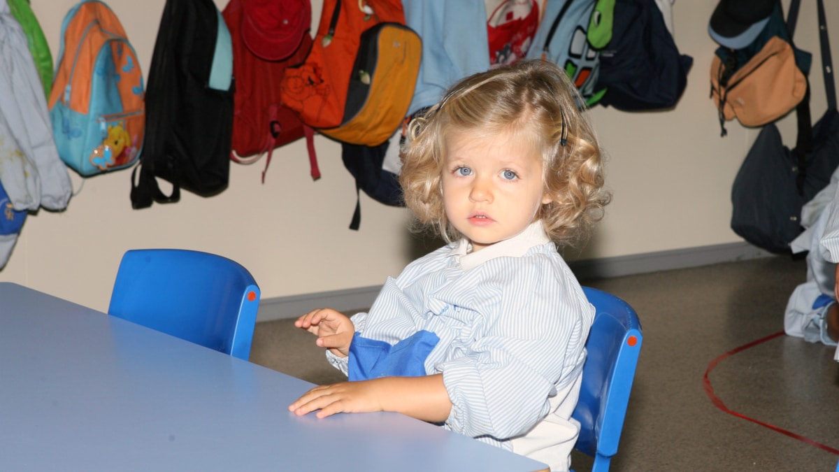 El primer día de guardería de Leonor en 2007