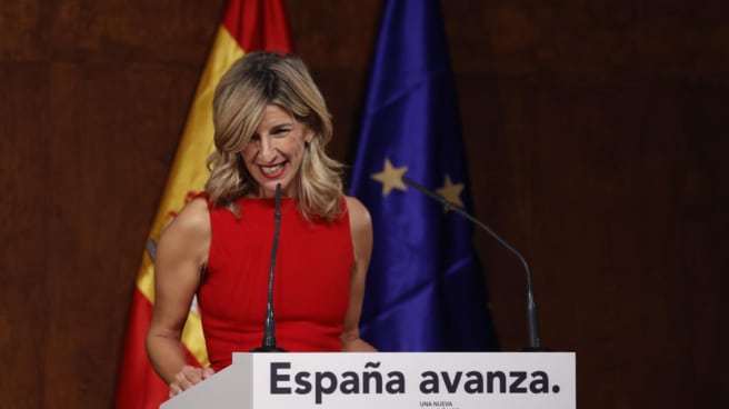 6833ff176b264b023d660d4c50e13714a9c69d1bw La líder de Sumar y ministra de Trabajo en funciones, Yolanda Díaz, durante una rueda de prensa ofrecida para informar sobre el acuerdo para formar Gobierno en Madrid, este martes.