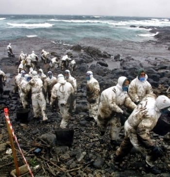 El Instituto Elcano advierte: la flota de petroleros fantasma puede provocar otro [...]