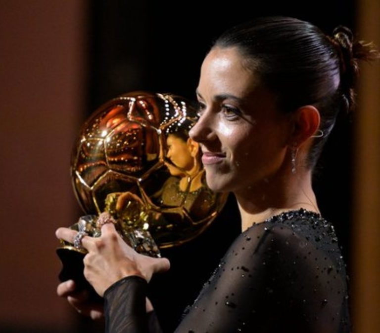 Aitana Bonmatí y Messi, ganadores del Balón de Oro 2023