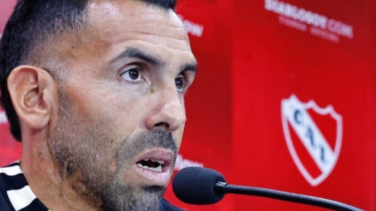 Tévez alerta del analfabetismo que existe en el fútbol: «No saben sumar ni restar»
