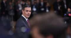 Sánchez busca afrontar el tirón final de la negociación con Junts con el apoyo cerrado del PSOE y la sola crítica de Page