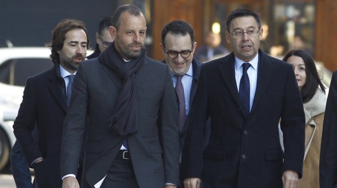 Los cinco últimos presidentes del Barcelona se unen ante el ‘caso Negreira’