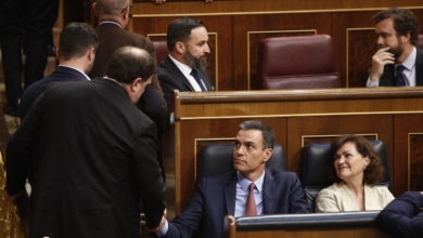 Sánchez habla por teléfono con Junqueras y le pide apoyo para más "avances" y "estabilidad" de la legislatura