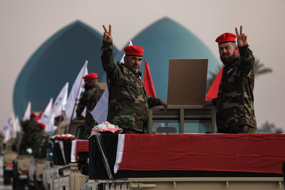 Miembros de la Movilización Popular en un desfile en Bagdad.