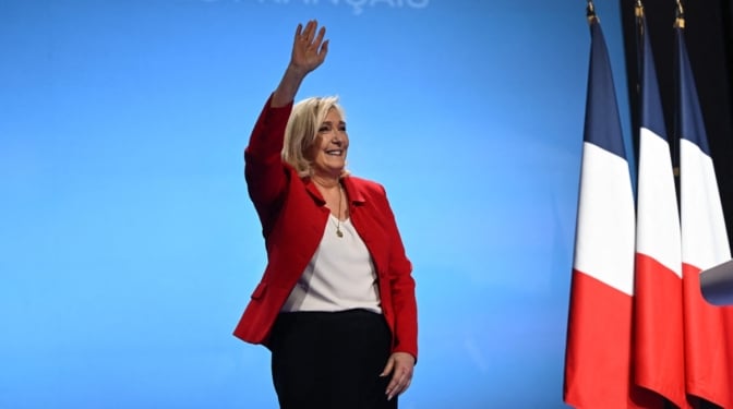 Le Pen: «Benzema tiene simpatía por el islamismo más radical»