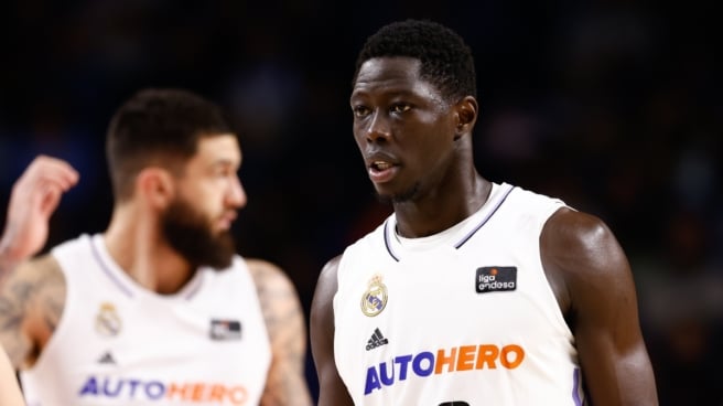 Eli John Ndiaye, pívot del Real Madrid Eli John Ndiaye