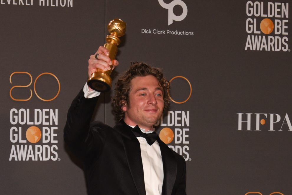 Jeremy Allen White tras ganar su primer Globo de Oro el pasado mes de enero