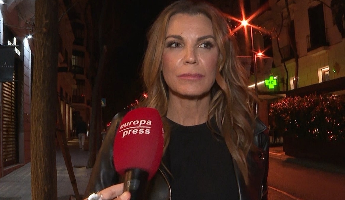 Mar Flores responde a las preguntas de la prensa