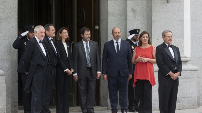 El presidente del Tribunal Constitucional, Cándido Conde Pumpido, el fiscal general del Estado, Álvaro García Ortiz, la ministra de Justicia, Pilar Llop, el presidente del CGPJ, Vicente Guilarte, la presidenta del Congreso, Francina Armengol, y el presidente del Tribunal Supremo, Francisco Marín Castán El presidente del Tribunal Constitucional, Cándido Conde Pumpido, el fiscal general del Estado, Álvaro García Ortiz, la ministra de Justicia, Pilar Llop, el presidente del CGPJ, Vicente Guilarte, la presidenta del Congreso, Francina Armengol, y el presidente del Tribunal Supremo, Francisco Marín Castán