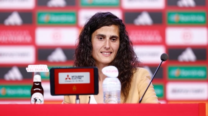Montse Tomé se contradice al explicar la ausencia de Jenni Hermoso en su anterior convocatoria