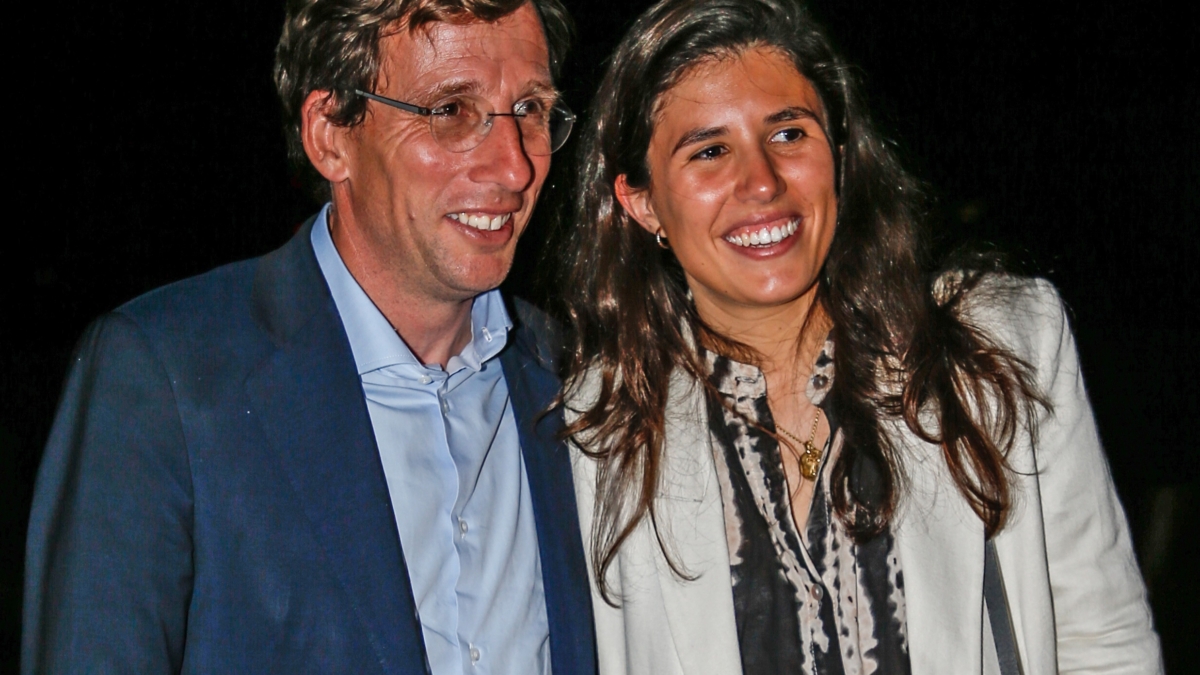 José Luis Martínez-Almeida y Teresa Urquijo en una foto de archivo.