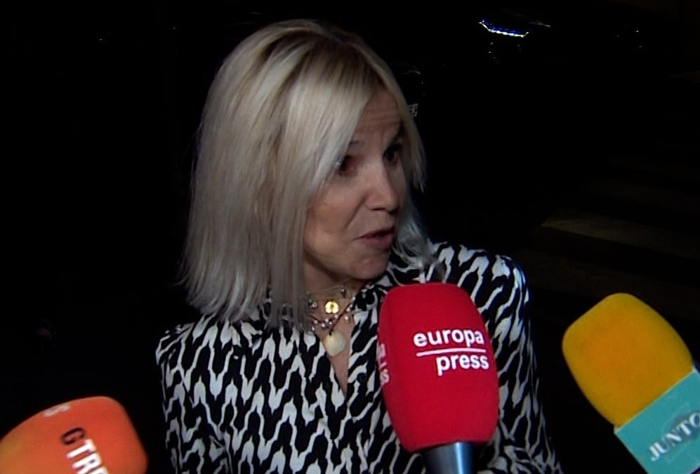 Eugenia Martínez de Irujo responde a su hermano Cayetano en el funeral de Marta Chávarri