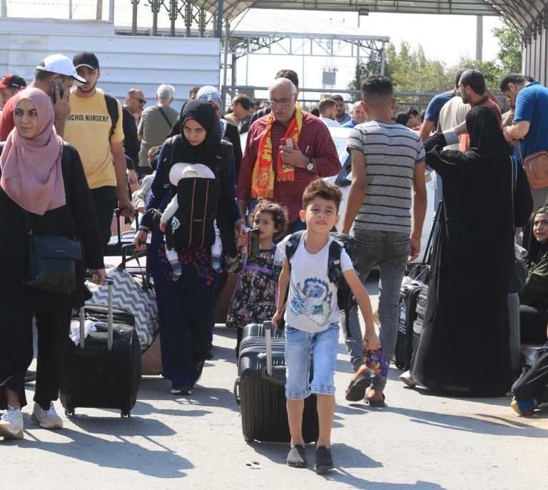 Egipto acuerda con EEUU abrir Rafah al paso de ayuda pero Israel y Hamás rechazan un alto el fuego