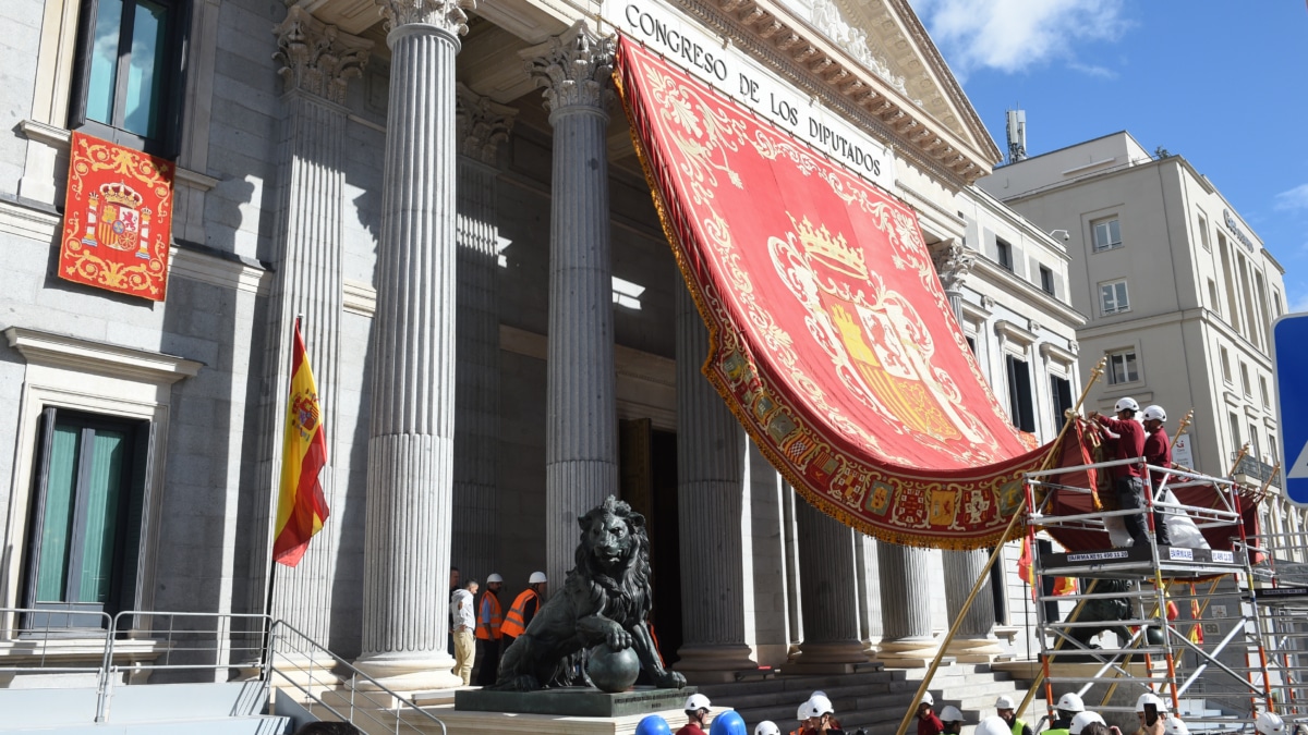 Preparación del acto de la jura de la Constitución de la Princesa de Asturias, Leonor