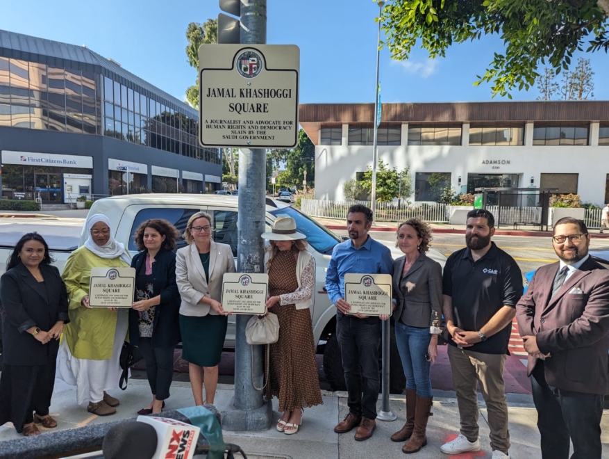 Inauguración del plaza de Jamal Khashoggi en Los Ángeles.