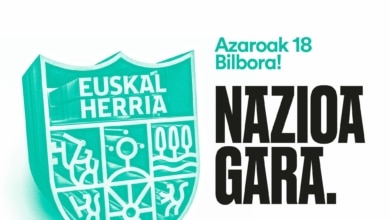 Bildu moviliza a sus bases para reivindicar el derecho a decidir con una marcha multitudinaria