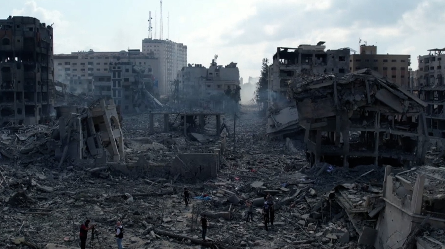 Distrito de Gaza barrido por los bombardeos israelíes.