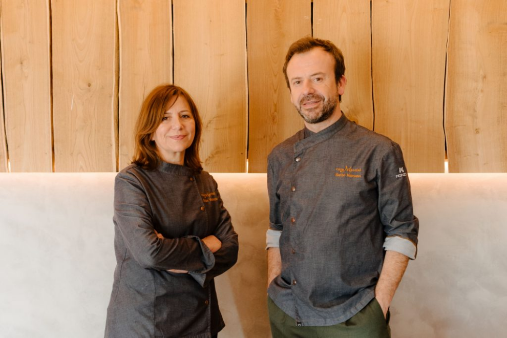 Esther y Nacho Manzano en su restaurante Casa Marcial