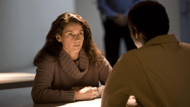 Julia Ormond en una foto promocional de la película El caso de Calvin Willis (2010) Julia Ormond en una foto promocional de la película El caso de Calvin Willis (2010)
