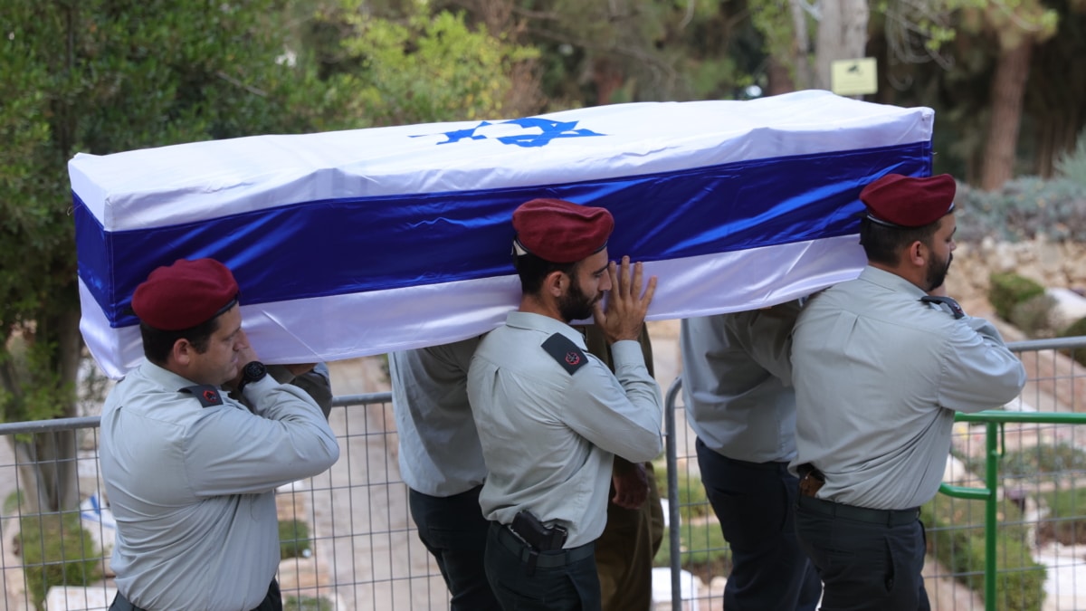 Entierro de asesinados en Israel