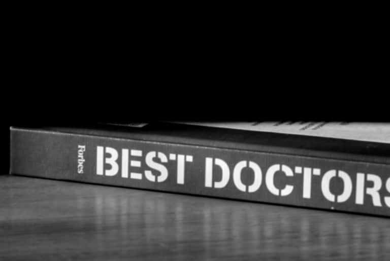 Forbes reúne a los mejores médicos de la sanidad española en la segunda edición de 'Best Doctors Spain'