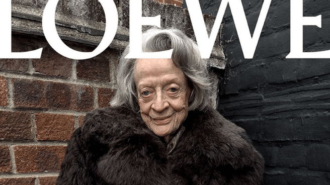 Maggie Smith, the protagonist of the new Loewe campaign