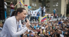 Venezuela: las primarias, el crucifijo y el ajo