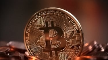 El bitcoin se dispara hasta 35.000 dólares, máximos desde mayo de 2022