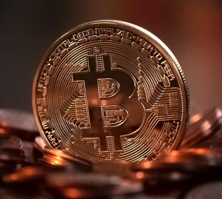 El bitcoin se dispara hasta 35.000 dólares, máximos desde mayo de 2022