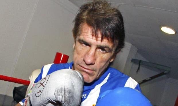 Muere el exboxeador Xavi Moya, tres veces campeón de España, en un accidente de tráfico Xavi Moya