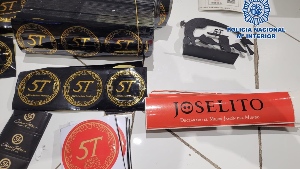Incautación de la Policía Nacional de productos ibéricos falseados.