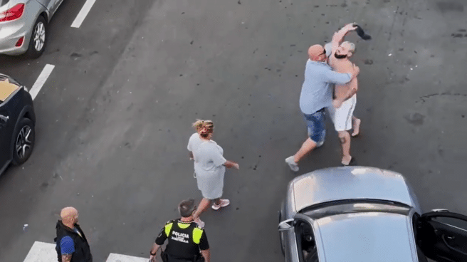 Dos policías heridos tras una pelea por la Liga Fantasy en Valencia Dos policías heridos tras una pelea por la Liga Fantasy en Valencia