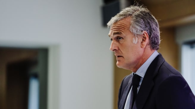 González Sánchez, presidente de PwC: "Tenemos que revitalizar nuestra cultura de compromiso profesional y perseverancia" El presidente de PwC España, Gonzalo Sánchez, interviene en la presentación de un informe de la Fundación de la Confederación Española de Organizaciones Empresariales (CEOE) y la Fundación PwC