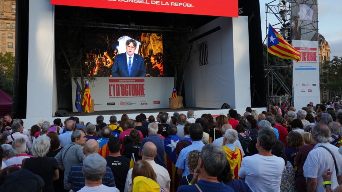 Puigdemont eleva el tono en pleno proceso de consultas internas del Consejo de la República